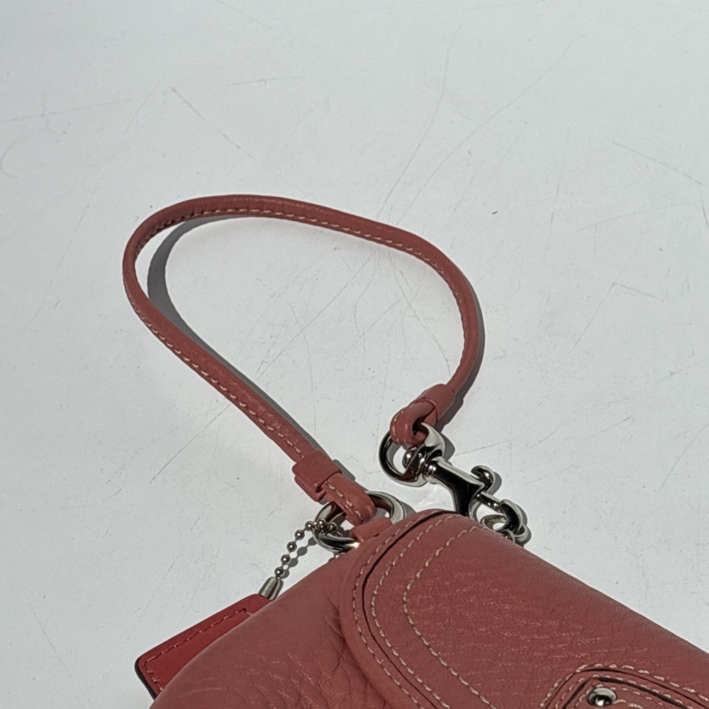 Coach Legacy‎ Flap Wristlet Mauve Dusty Rose Pebbled Leather Turnlock Clutch - Picture 12 of 13
